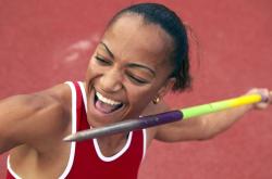 开云官网-绿茵场上的欧冠决赛，北京队五球狂胜浙江队，一场超越地域的焦点之战