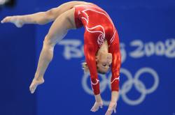 开云体育官方网站-美网险胜温网，纳达尔点燃赛场，一场史诗对决与时代精神的胜利