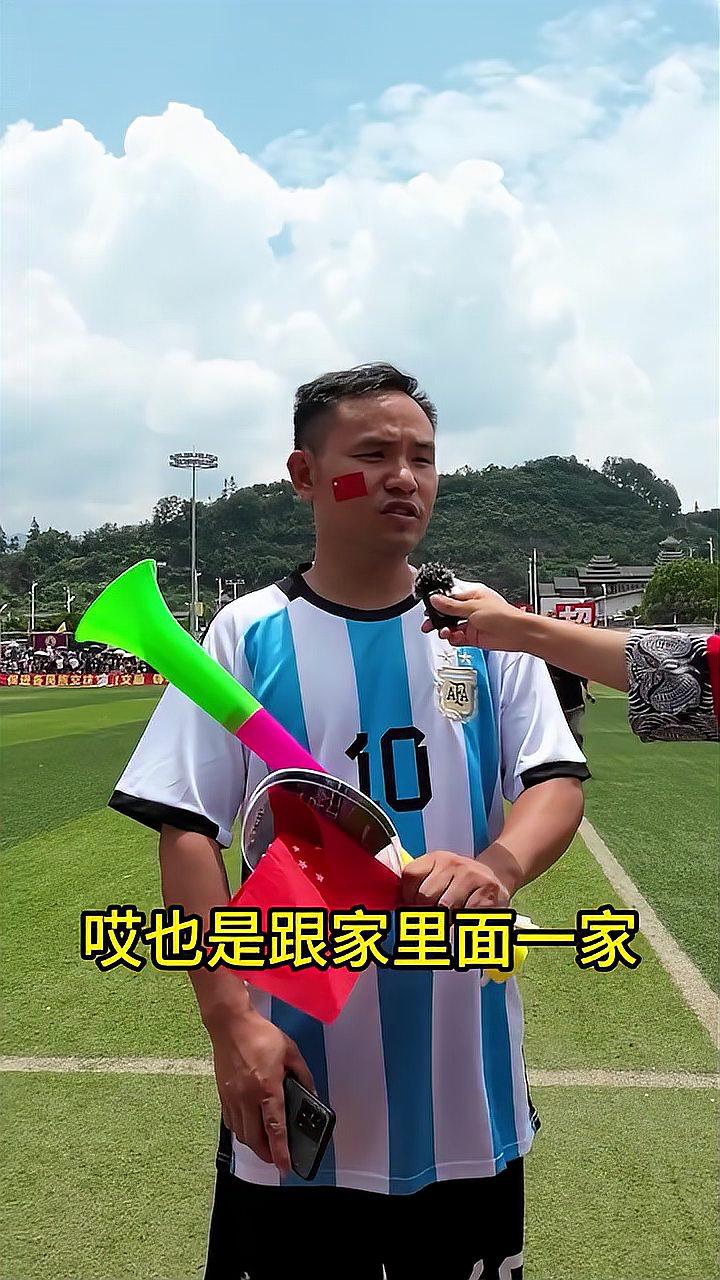 球员个个奋力拼搏，展现出色技术