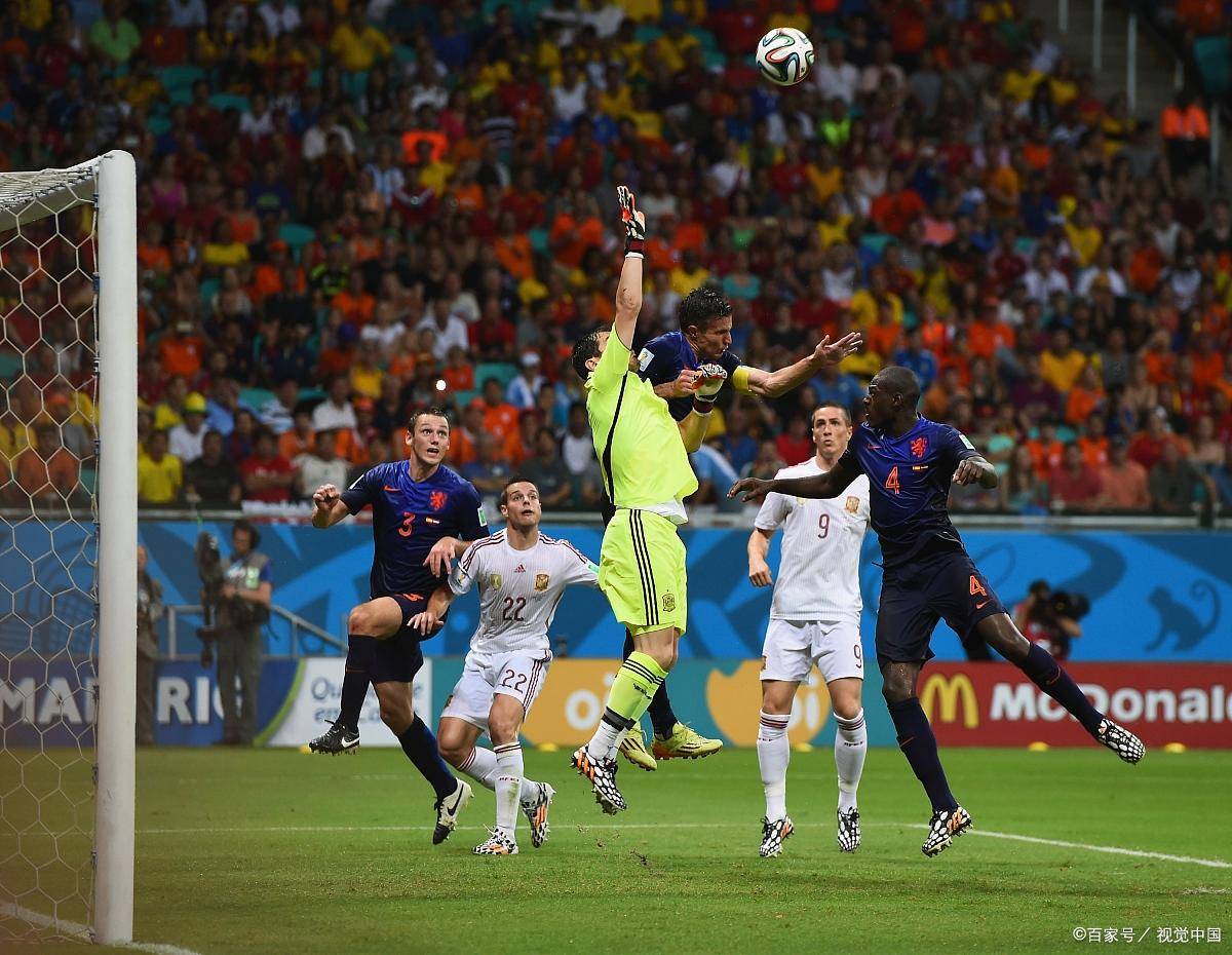 巴萨中场因伤缺席数场比赛，球队面临困境的简单介绍